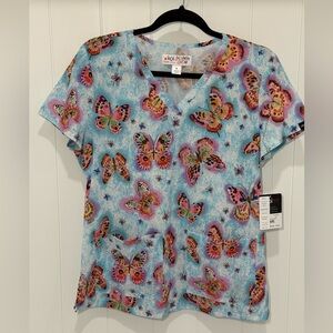 NWT Koi Leslie Brushstroke Butterfly scrub top (S)